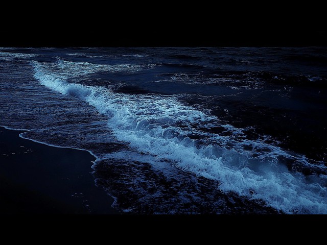 Relaxing Ocean Sounds 🌊 Gentle Rolling Waves for Deep Sleep | Dark Screen at Night for Better Rest