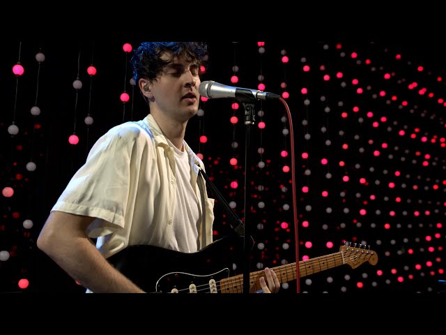 Roosevelt - Easy Way Out (Live on KEXP)