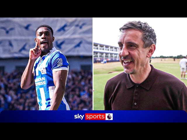 "Man Utd should never have sold Danny Welbeck!" | Gary Neville on transfer news & FIFA controversy
