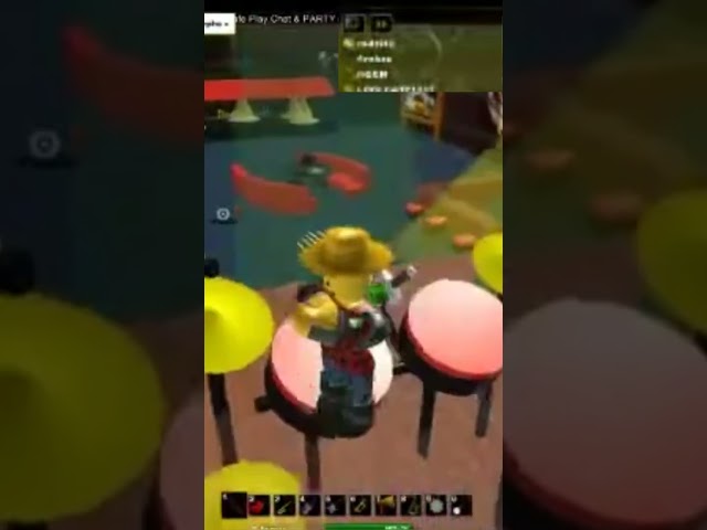 Old Roblox... no r15... no rthro... tix existed... games was fun...