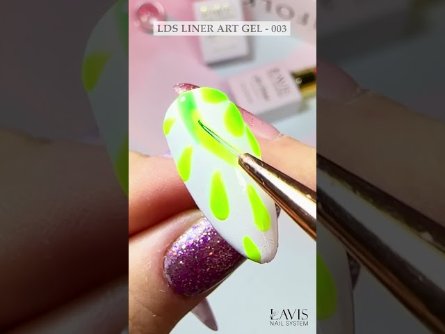 The Secret to Lemon Nails that Glow in the Dark. The Best Products and Techniques for Your Nails 🍋