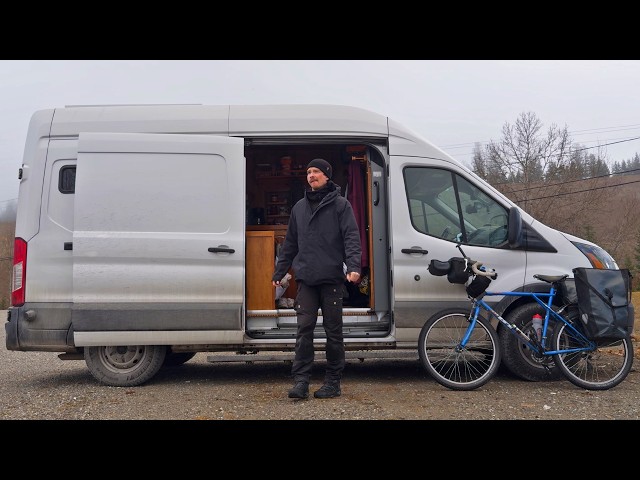 Winter Van Life isn't so Bad - Snowy Summit and Homemade Tacos