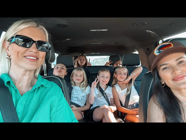 SHOPPING VLOG with 6 KIDS and NO CHILL (mom swap madness) 😱🤑