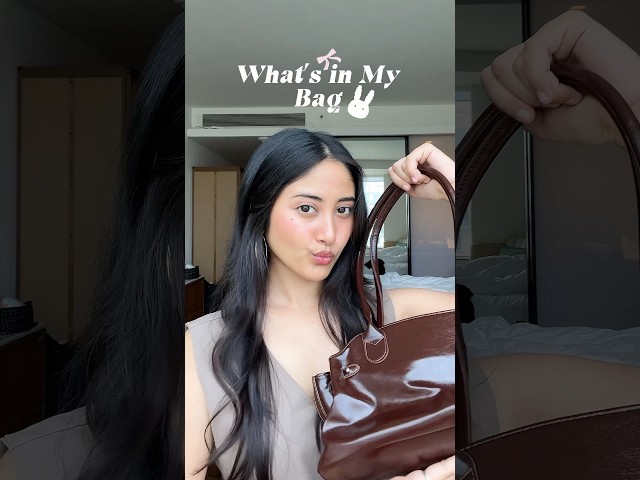 What’s in my Bag 💼 🌟 #shorts #makeup