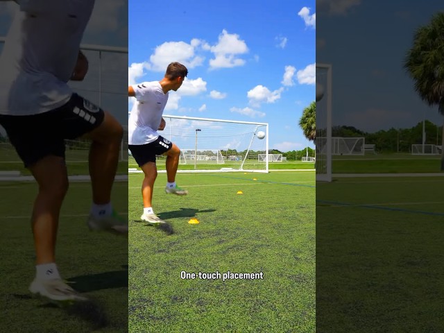 This is what a pros one-touch finishing looks like. #soccer #football