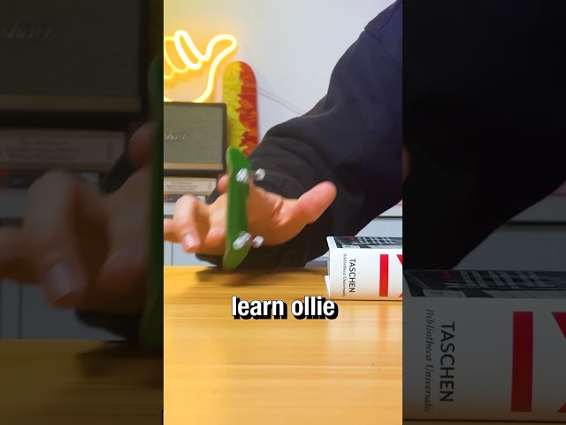 Quick Ollie tutorial for beginners🤓did you land it?👇#fingerboard #tutorial #techdeck