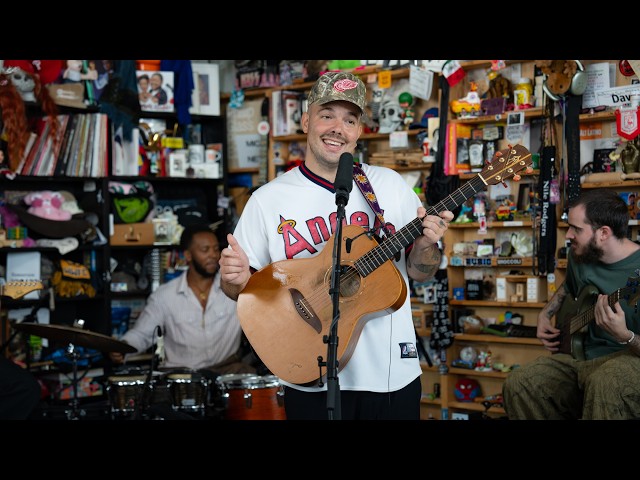 Mac Ayres: Tiny Desk Concert