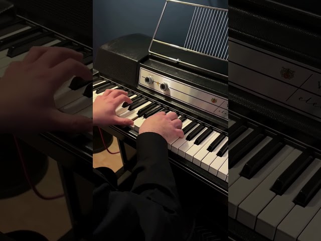 Today we have Brian Goodman on the Wurlitzer! #electricpiano #wurlitzer #shorts