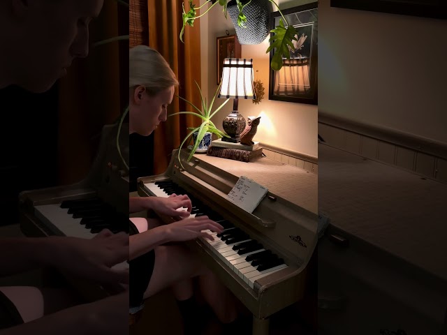 The vibiest Wurlitzer 140a video yet #shorts #piano #electricpiano