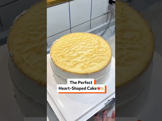 The perfect heart-shaped cake ❤️🍰 @cakemaketips