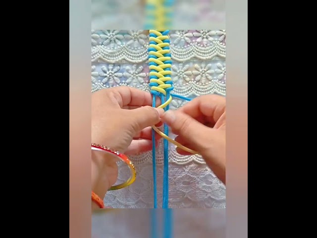 How to make macrame paracord bracelet knot 🪢 #diy #macrame #paracord #bracelet #knot #trending 