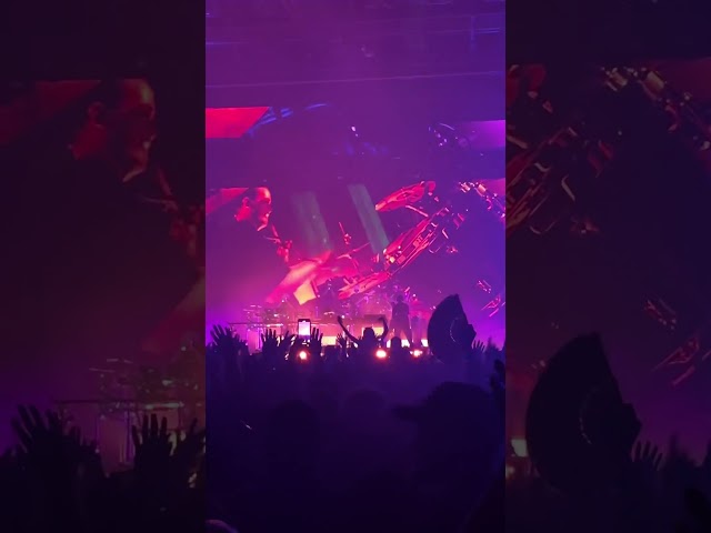 Disclosure live in Seattle at WAMU Theatre #livemusic #disclosure #seattle #hornsection