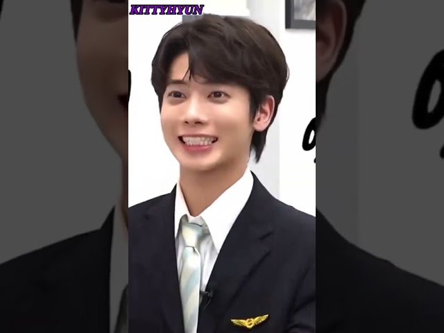 i'm into cute guy 🥰 #txt #taehyun  #tomorrow_x_together