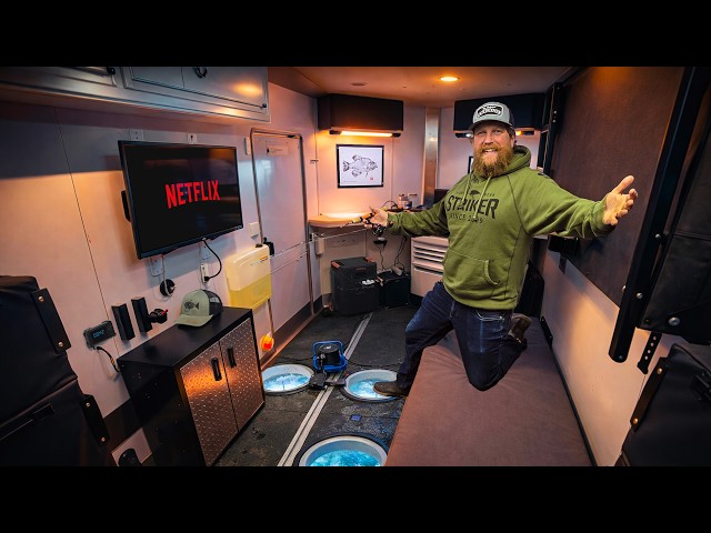 I turned a Facebook Marketplace Box Trailer into a 4 Seasons Camper/Ice Shack
