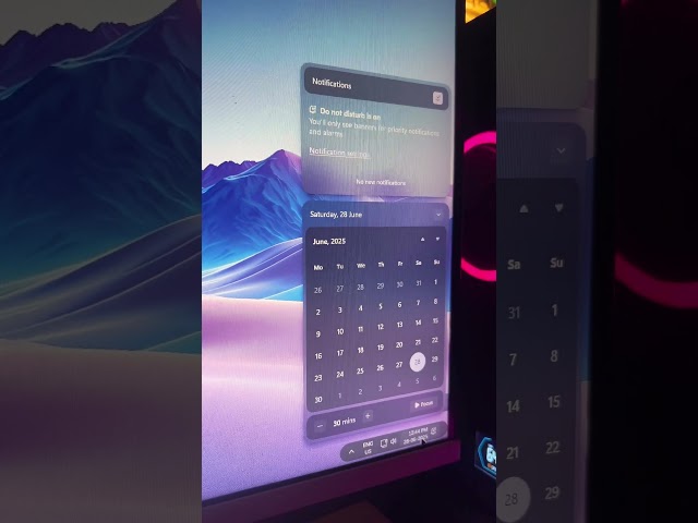 Windows full translucent theme #liquidglass #windows11 #windowsmods #windowsthemes