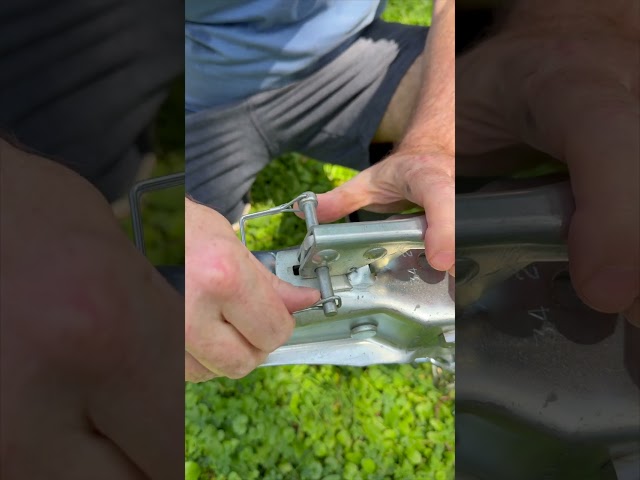 What do you think of this trailer lock? #trailer #trailers