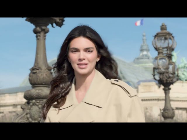 L'ORÉAL PARIS - ELVIVE HYDRA HYALURONIC - KENDALL JENNER