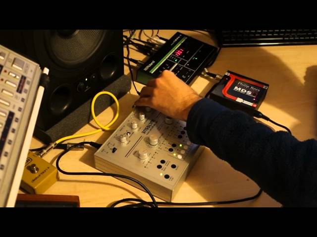 Acid test: SBX-1 to Philip Rees MDS Converter to Acidlab Bassline 3