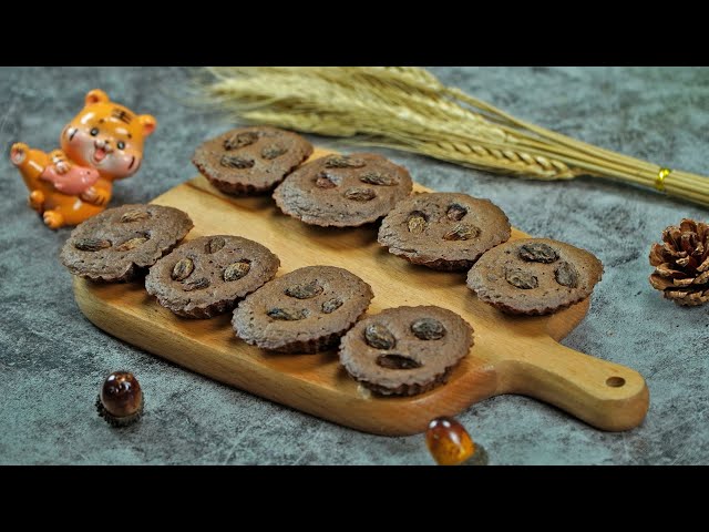 Pocket now the simplest recipe for Chocolate Chip Cookies, crispy, melt in your mouth