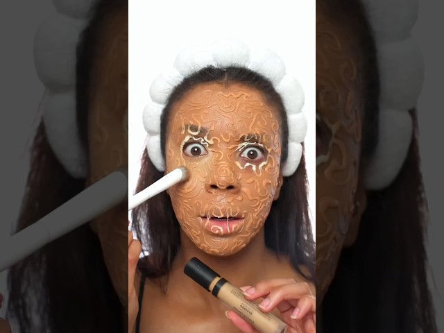 Swiggly Latex Makeup Tutorial! 💄✨