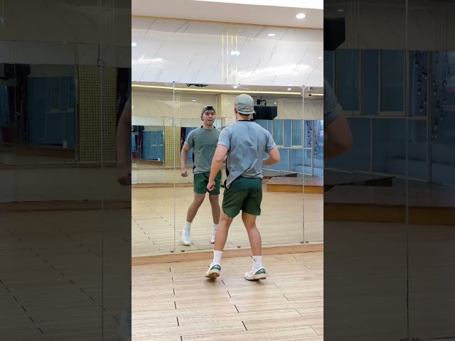 Learn This Easy Dance Step by Step#dance #dancevideo #DanceFitness #tutorial #dancer
