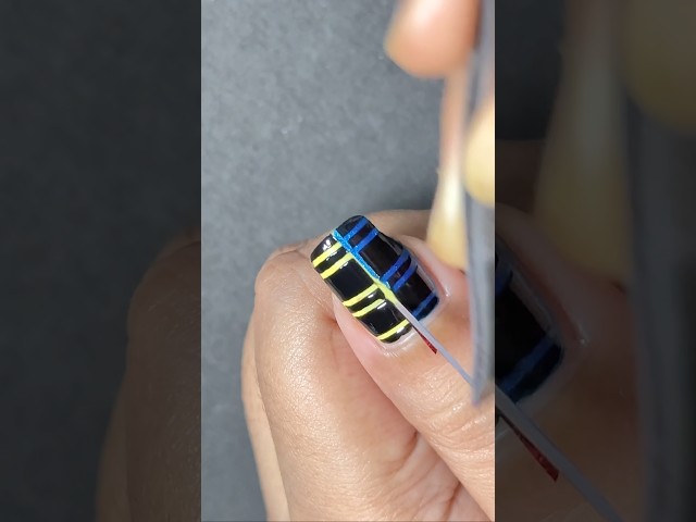 💛💙Short Nail Art Ideas #shortsfeed #shortnails #nailart #tutorial #diy