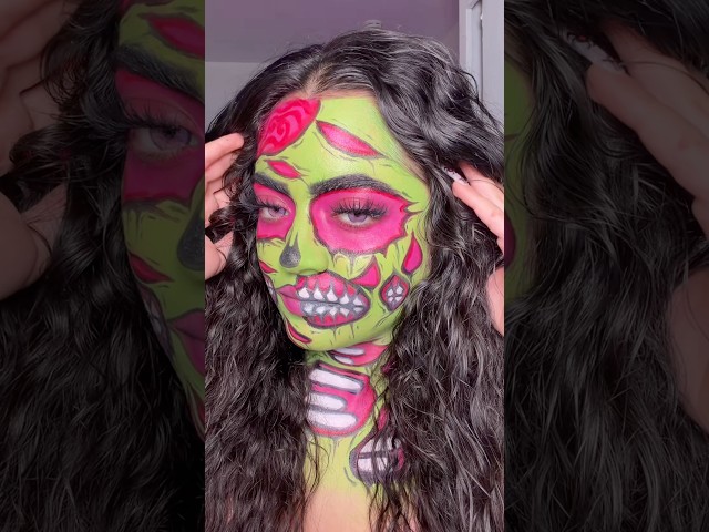 Halloween Transition!! 🧟‍♀️💗🎃 #youtube #ytshorts #makeup #shorts #shortsviral #shortsfeed #fypシ゚