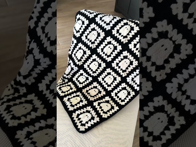 Crocheting THE VIRAL ghost blanket! 👻 #crochet #crochettutorial #crochetpattern #halloween