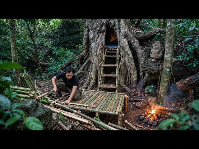 Soldier’s Secret 20-Day Mission - Building a Shelter Inside a Giant Tree