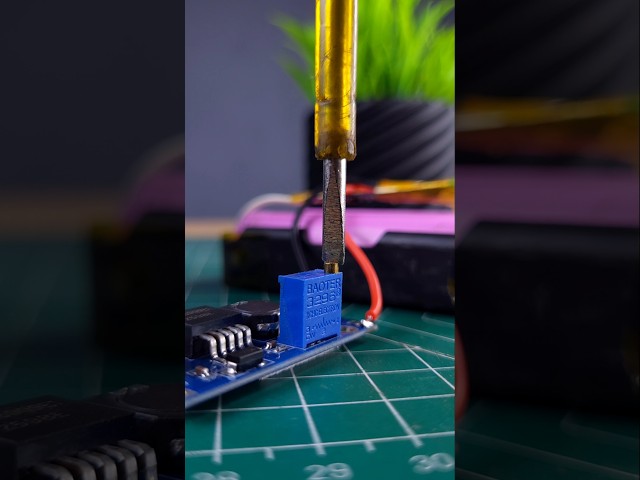 Build Your Own Router UPS ⚡️No Lag No Restart! #ashwinprojects #AltiumStudentLab