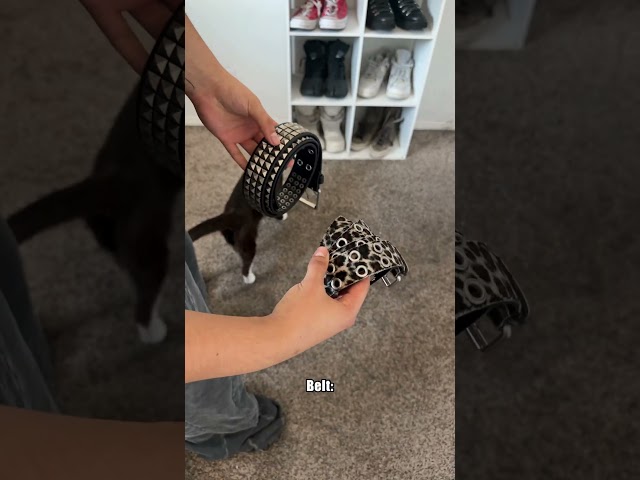 I let my cat style me … 🐈‍⬛🙏🏽
