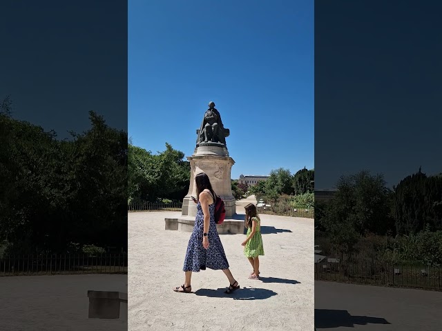 Le Jardin des Plantes in Paris #paris #travel #parisdiaries #parisvlogger #parisroad #europe #parc