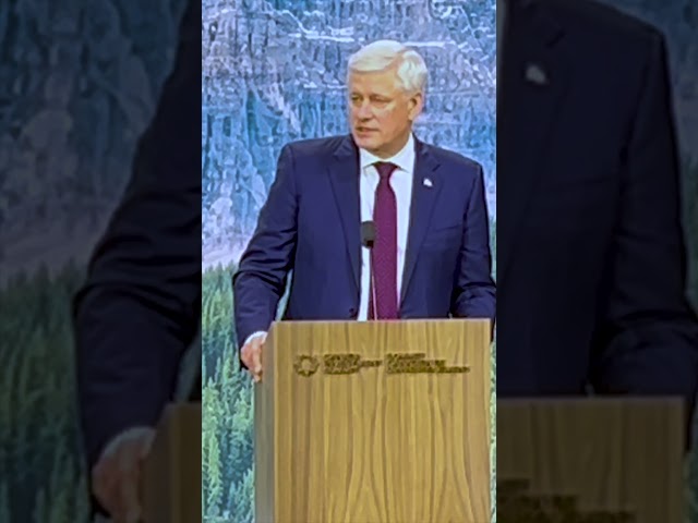 Harper backs ending U.S. trade talks