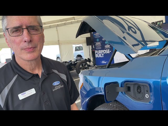 "First Impressions of the 2022 Ford F150 Lightning." Please waste your time: S21 - EP1