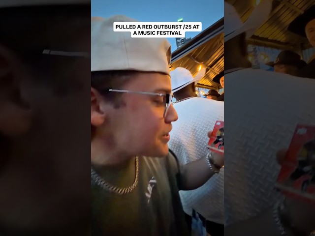 PULLED A RED OUTBURST /25 AT A MUSIC FESTIVAL 🤣 #hockey #hockeycards #packopening #funny #nhl