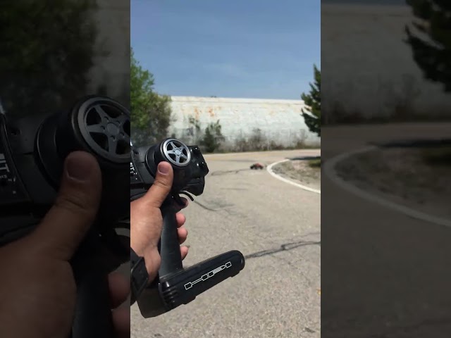 Hpi Savage 25 with a ofna picco 26 outlaw 🔥