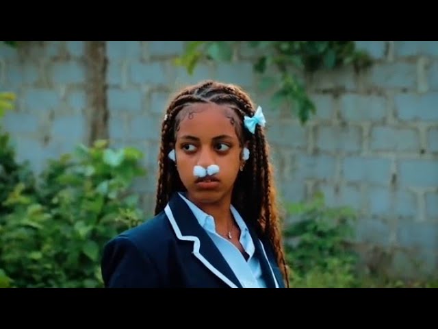 THEE THREE HIGH SCHOOL GIRLS TURN IN TO WITCHES 😳😳😳