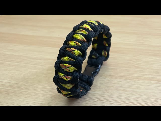 Paracord bracelet tutorial with 2 cords #paracord #bracelet #handmade #paracordtutorials #knot