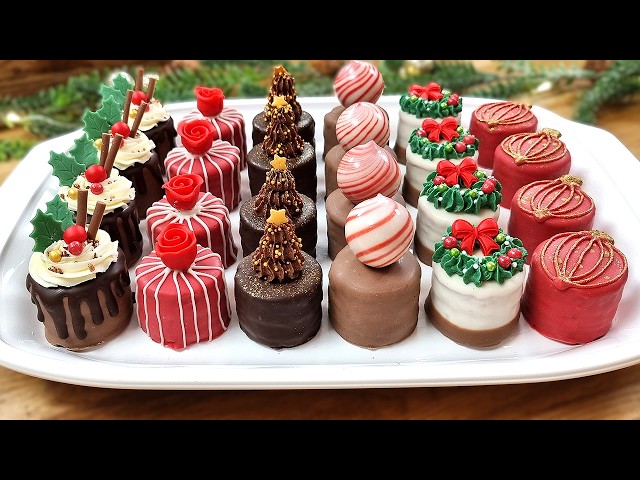 Christmas Mini Cakes Gift Box Tutorial🎄SIMPLE Cake Decorations recipe