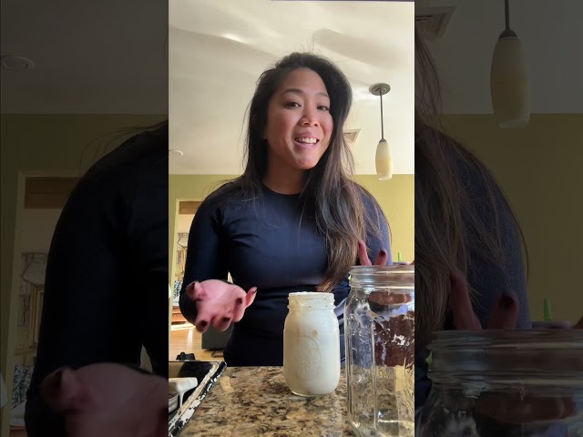 waking up my sourdough starter #sourdough #sourdoughbread #sourdoughdiscard #sourdoughtips