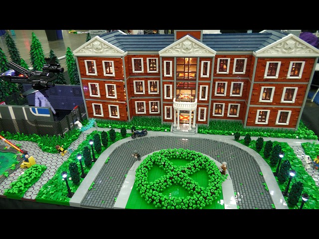 LEGO X-Men Mansion with Full Interior