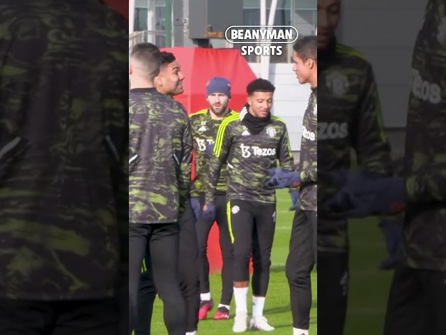 Champions League Varane gets a little hug from Casemiro ahead of Barcelona 🤗