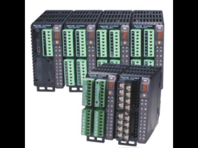 Watlow EZ-ZONE® RM Modular Controller Family