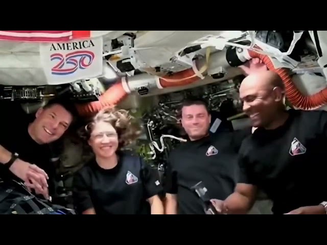 President Trump Calls NASA Artemis II Crew