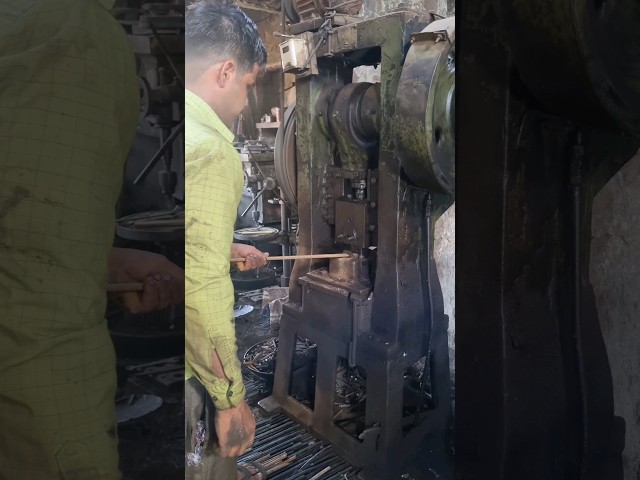 How to make Electricity Pliers in small indian Factory #pliers   #blacksmith #forging