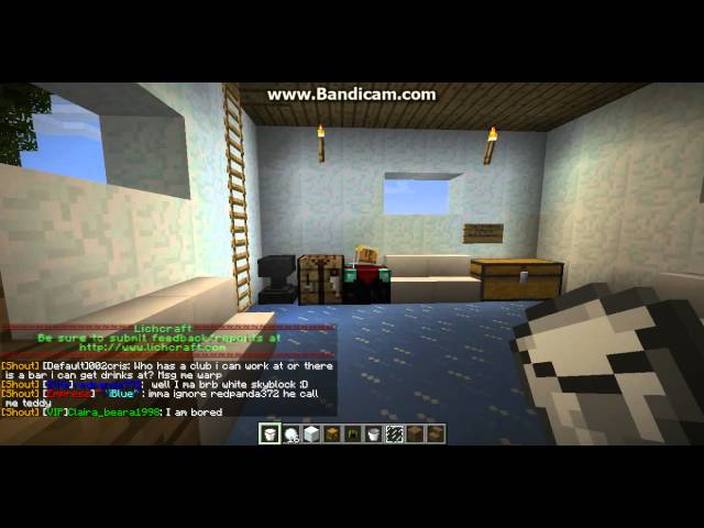 How to build a snow fort in Minecraft