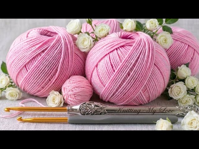You won’t believe how easy this crochet pattern is for blankets, scarves and cardigans! 🧶✨
