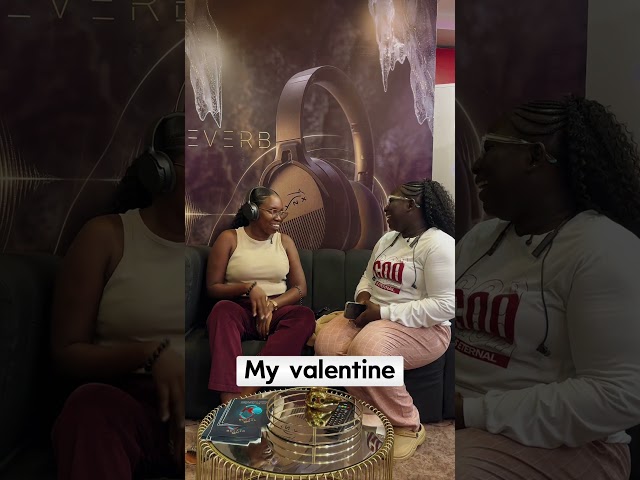 Tag your day one 🥰 #lynxreverb #nowthatsclarity #readmylips #headphones