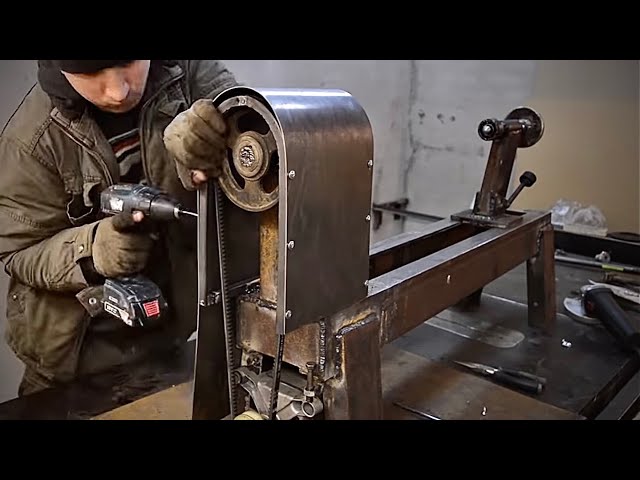 I MADE this incredible MACHINE from scrap metal