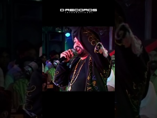 Daler Mehndi - Shaman Paiyan | Sufi Song #liveperformance #shorts #sufi